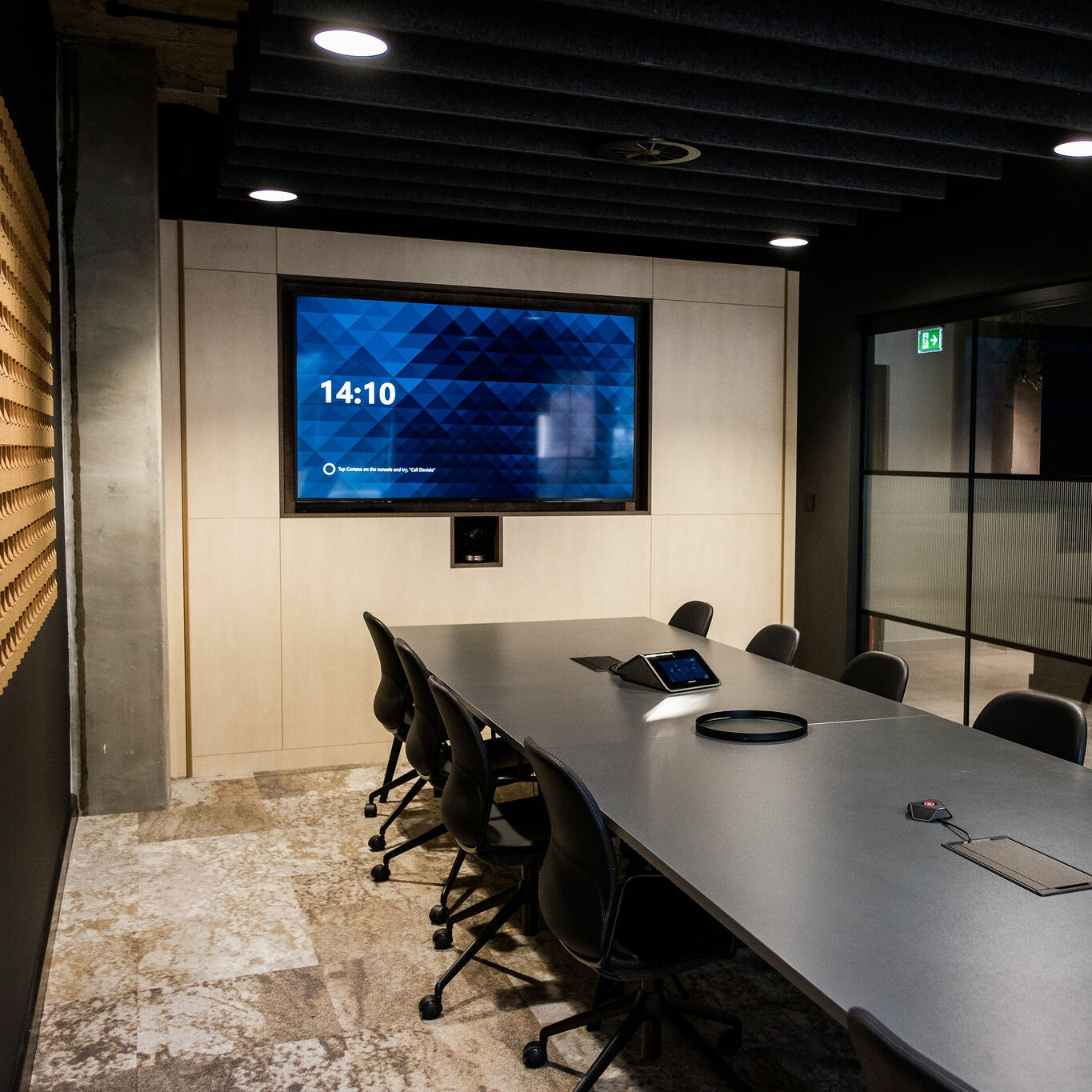 Smithfieldworks 271 Aspect Ratio 1 1